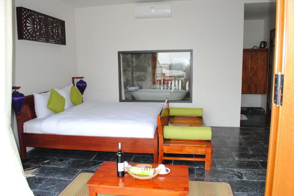 Hoi An Osaka Riverside Villa & Spa Екстериор снимка